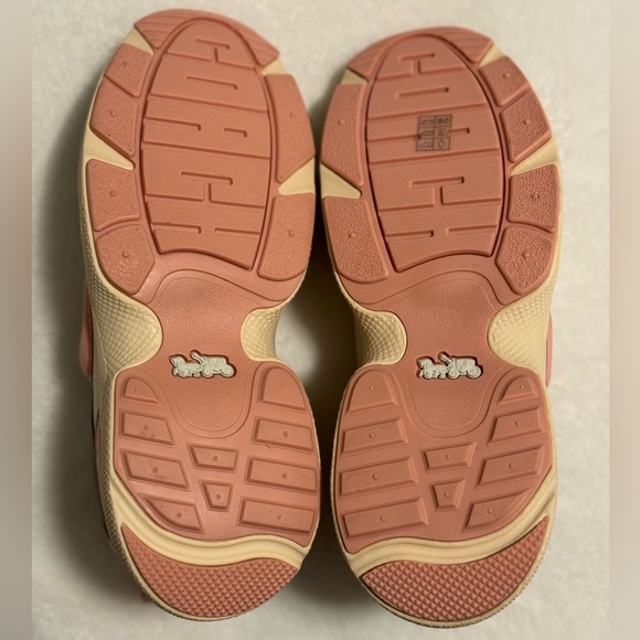 NEW Coach Sneakers C 275 Signature Tech Runner in khaki and light pink 🩷 - Picture 4 of 5